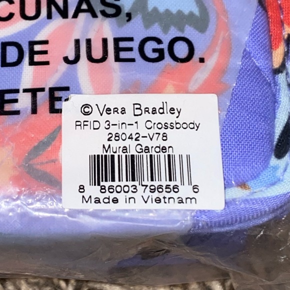 BNWT Vera Bradley Wallet - Picture 2 of 7